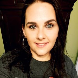 Meet your Posher, Christian